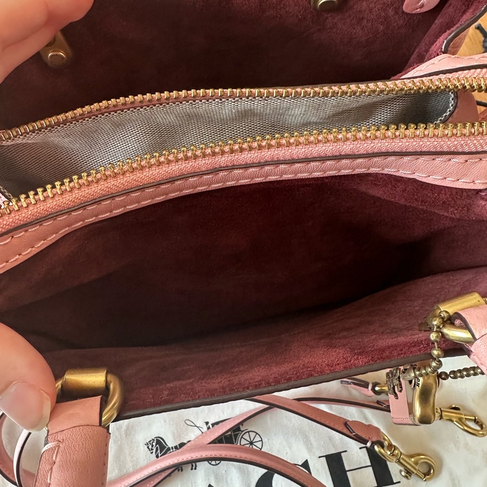 Coach 1941 Rogue Peony with Bag Charm and Twilly - Picture 6 of 11